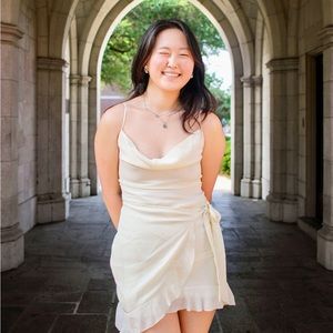 Meet your Posher, Caitlin